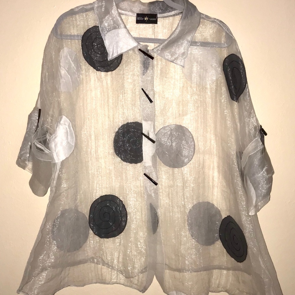 Connie’s Moon Dressy Sheer Light Tunic Top Size XL